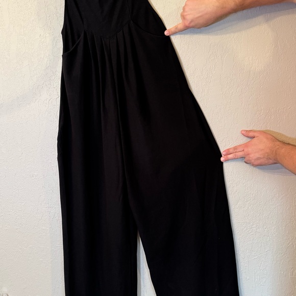HALARA Black Relaxed Fit Jumpsuit with Wide Straps - Picture 7 of 9
